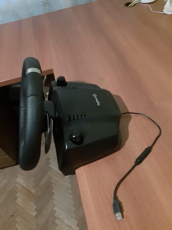 Logitech g920 su shifteriu (pavarų dėže)