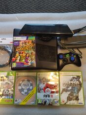 Mažai naudotas Xbox 360 S, Black, 250GB su 5 game disc ir 3 viduje kinect pultas