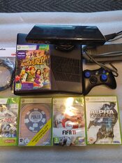 Mažai naudotas Xbox 360 S, Black, 250GB su 5 game disc ir 3 viduje kinect pultas