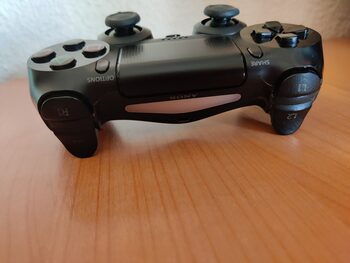 2 Mandos ps4 rojo y negro for sale