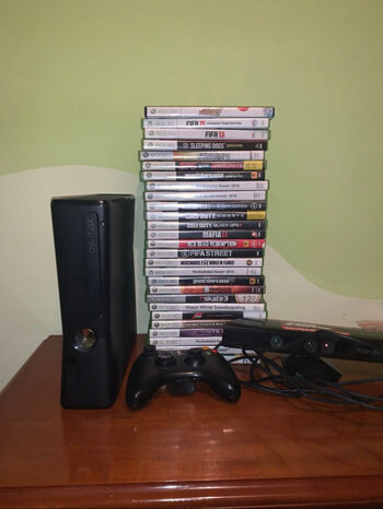 Xbox 360 slim+mando+kinnect+26 juegos