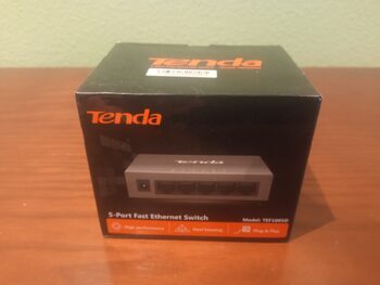 Tenda TEF1005D Switch de Escritorio