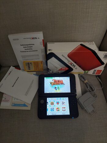 Nintendo 3DS XL, Black & Red