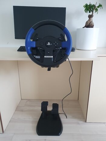 Thrustmaster T150