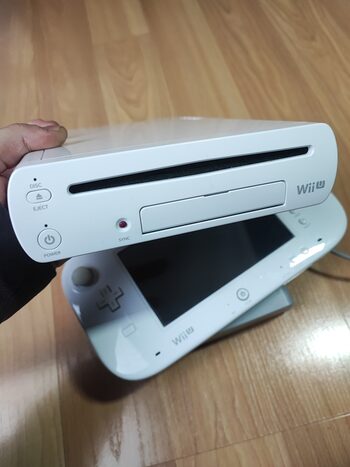 Redeem Nintendo Wii U Basic, White, 8GB