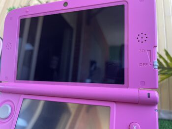 Nintendo 3DS XL con juegos