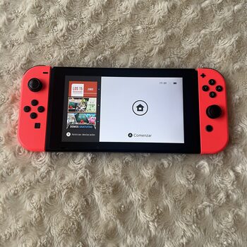 Nintendo Switch, Coral, 32GB