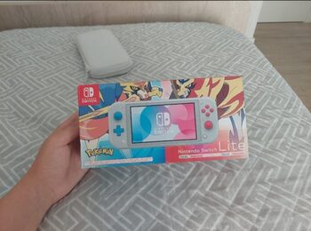 Nintendo switch lite edicion pokemon espada/escudo + funda for sale