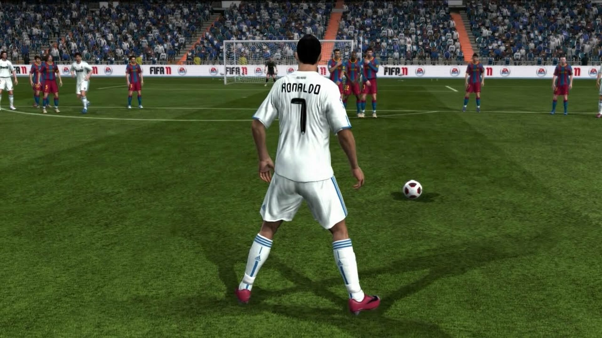 Fifa windows. FIFA Soccer 11. Роналду ФИФА 2011. Ronaldo FIFA 11. FIFA 11 PC.