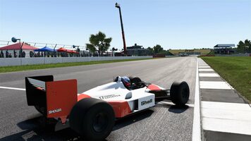 Buy F1 2017 - 1988 McLaren MP4/4 Classic Car (DLC) (PC) Steam Key UNITED STATES