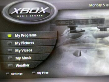 atrištas su chip EVO x Xbox Black 10GB pilnas žaidimų