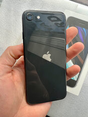 Get Apple iPhone SE 64GB Black (2020)