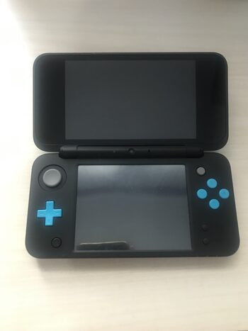 New Nintendo 2DS XL, Black & Blue