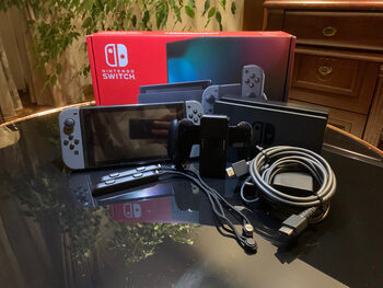 Nintendo Switch V2 Gray