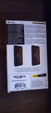 Corsair Vengeance LPX 8 GB (2 x 4 GB) DDR4-2400 Black / Yellow PC RAM