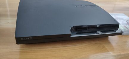 PlayStation 3 Slim, Black, 250GB