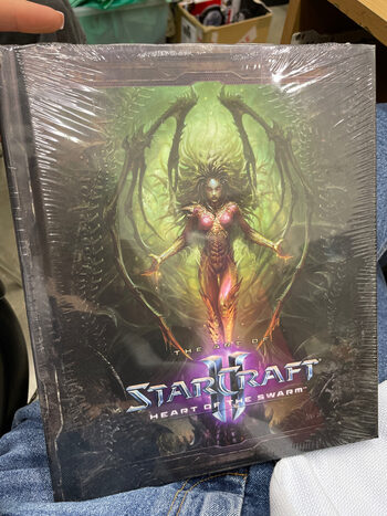 The Art of Starcraft II Heart of The Swarm knyga kolekcinė collection