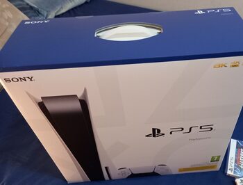 PS5 CON LECTOR NUEVA PRECINTADA, INCLUYE TICKET DE COMPRA  for sale