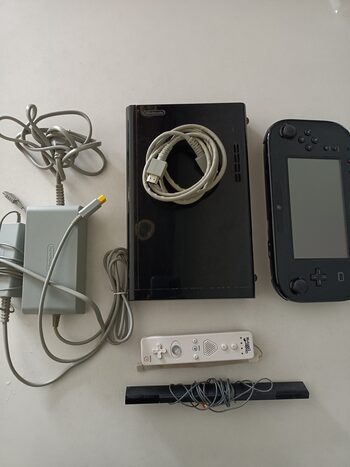 Nintendo Wii U Black, 32GB + Zelda BOTW + Mario kart 8 intégrés