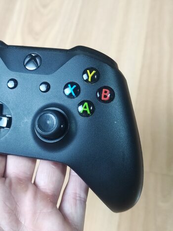 Mando Xbox one negro original 