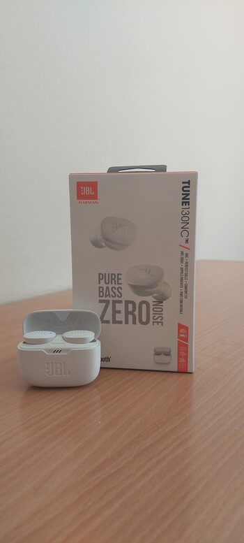 Pirkti JBL TUNE130NC TWS | ENEBA