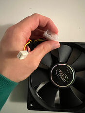 3 vienetai of Hornet DC Brushless FAN 12V 0,2A ir 1 vienetqs of Deep Cool ventiliatoriai