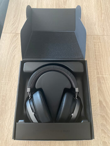 Redeem Auriculares Razer Kraken 7.1 v2