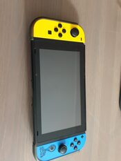 Nintendo Switch, Yellow & Blue, 32GB