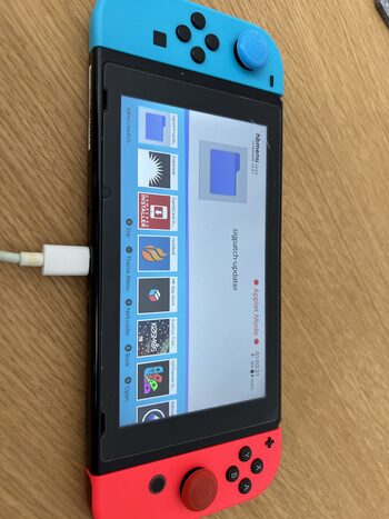 Atrištas Nintendo Switch v2, Blue & Red, 32GB