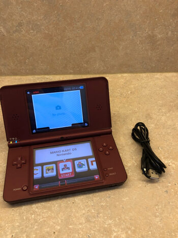 Nintendo DSi XL sold in red