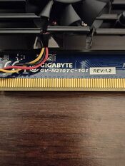 Gigabyte GeForce 210 1 GB 520 Mhz PCIe x16 GPU