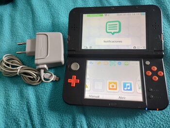 New Nintendo 3DS XL, Black & Orange