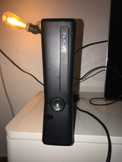 Xbox 360 S 250 Gb con chip RGH y Aurora 