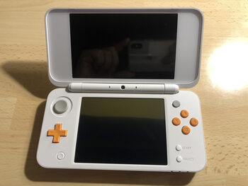 Comprar New Nintendo 2DS XL, Orange & White | ENEBA