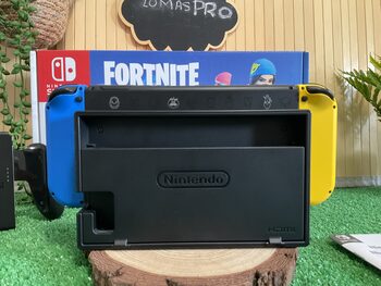 Nintendo Switch v2 IMPECABLE fortnite 