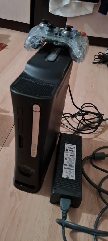 Xbox 360 120GB