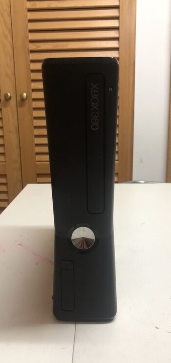 Xbox 360, Black, 4GB