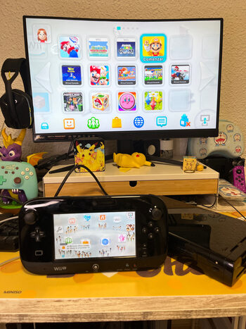 Wii U Premium + 64gb  for sale